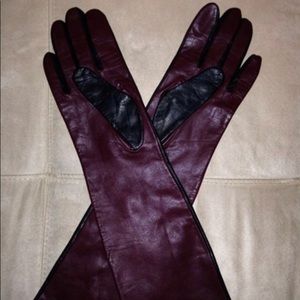 BCBG Two-Tone Leather Gloves